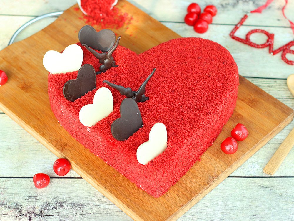 Heart Red Velvet . Valentine Day Cake. Anniversary Cake. Noida Gurgaon –  Creme Castle