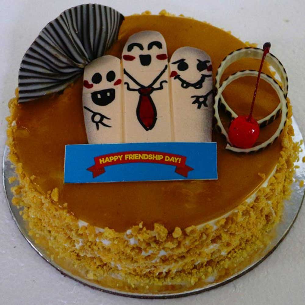 Order Kitkat Friendship Cake Online, Price Rs.699 | FlowerAura